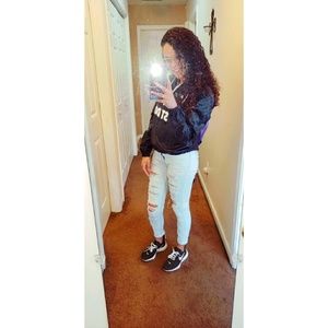 Meet your Posher, Tierra